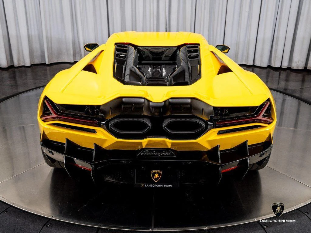 2024 Lamborghini Revuelto, 10/30