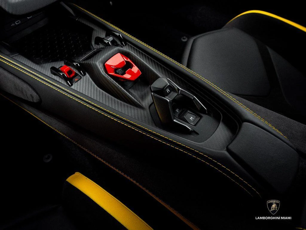 2024 Lamborghini Revuelto, 22/30