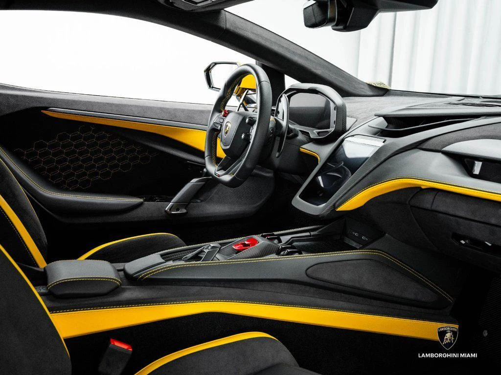 2024 Lamborghini Revuelto, 26/30