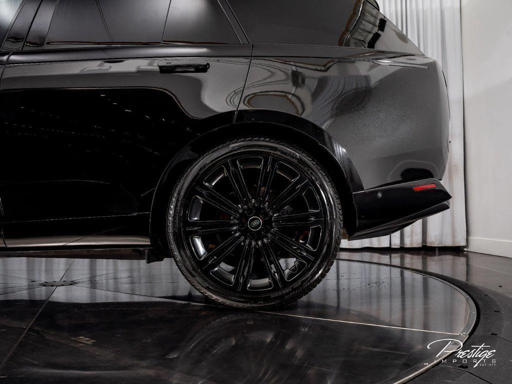 2024 Land Rover Range Rover SE, 5/30