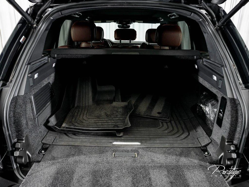 2024 Land Rover Range Rover SE, 7/30