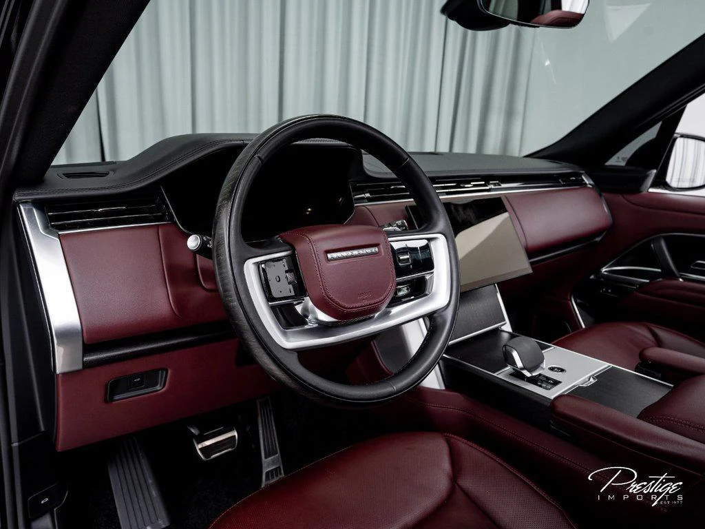 2024 Land Rover Range Rover SE, 13/30