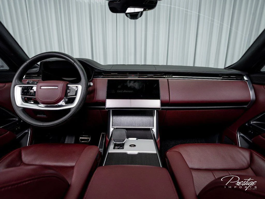 2024 Land Rover Range Rover SE, 18/30