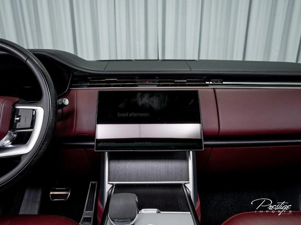2024 Land Rover Range Rover SE, 19/30