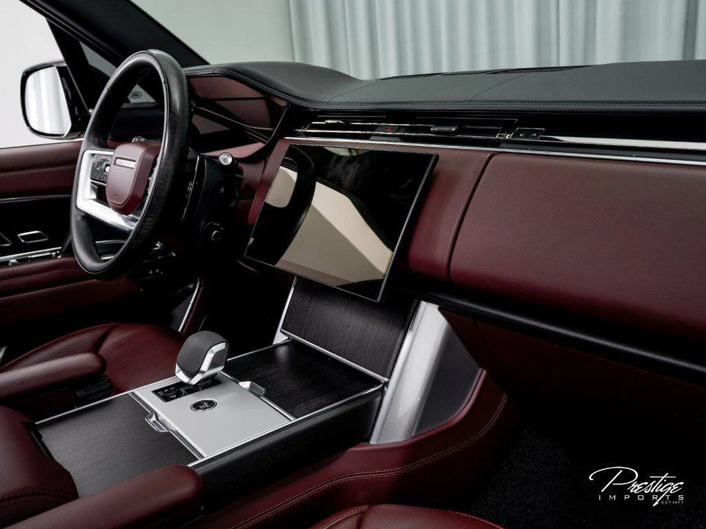 2024 Land Rover Range Rover SE, 23/30