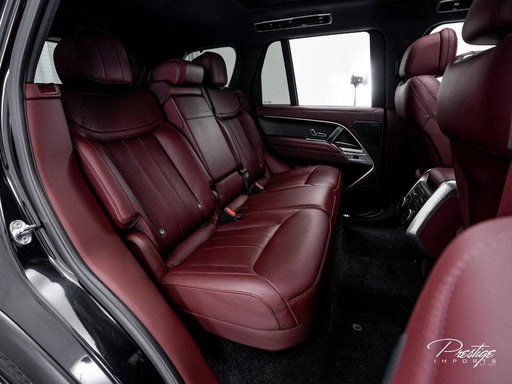 2024 Land Rover Range Rover SE, 27/30