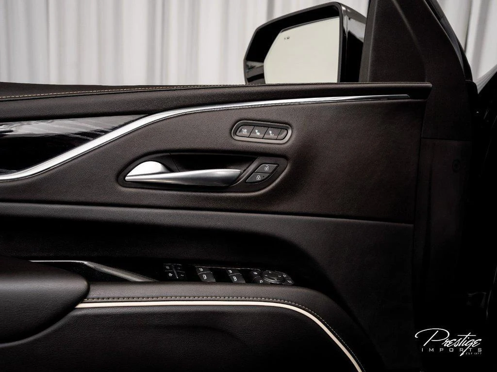 2022 Cadillac Escalade Sport, 11/30