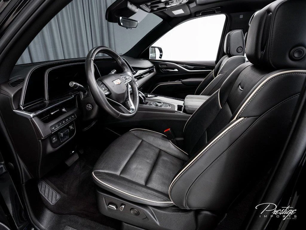 2022 Cadillac Escalade Sport, 12/30