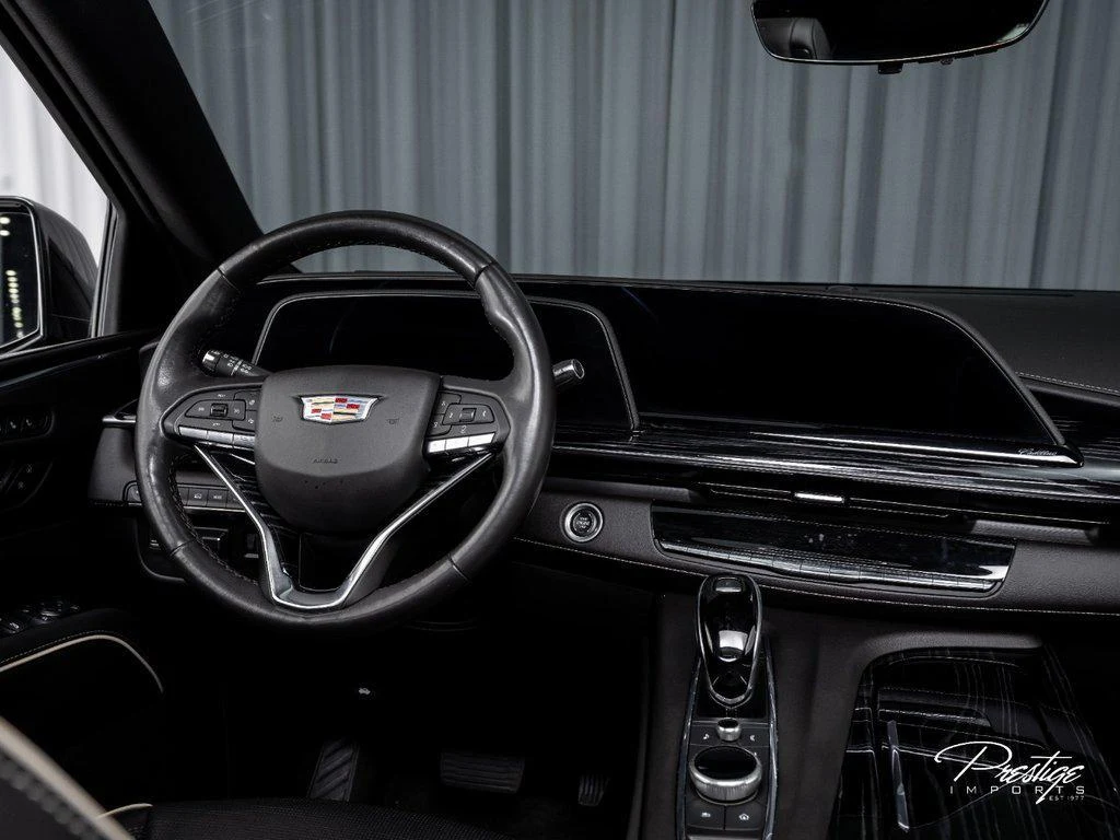 2022 Cadillac Escalade Sport, 18/30