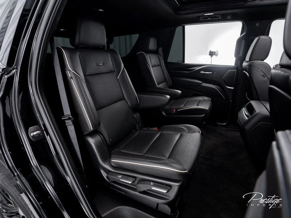2022 Cadillac Escalade Sport, 29/30