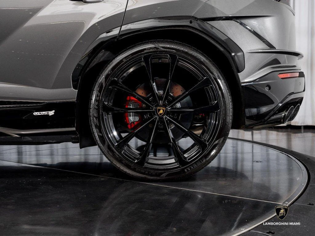 2023 Lamborghini Urus S, 5/30