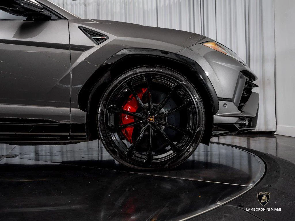 2023 Lamborghini Urus S, 10/30