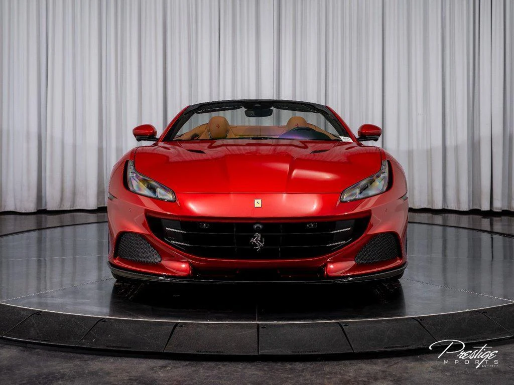2022 Ferrari Portofino M, 2/30