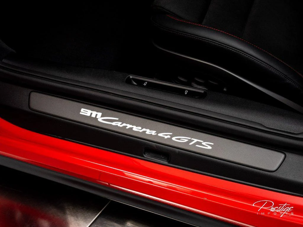 2026 Porsche 911 (992.2) Carrera 4 GTS, 15/30