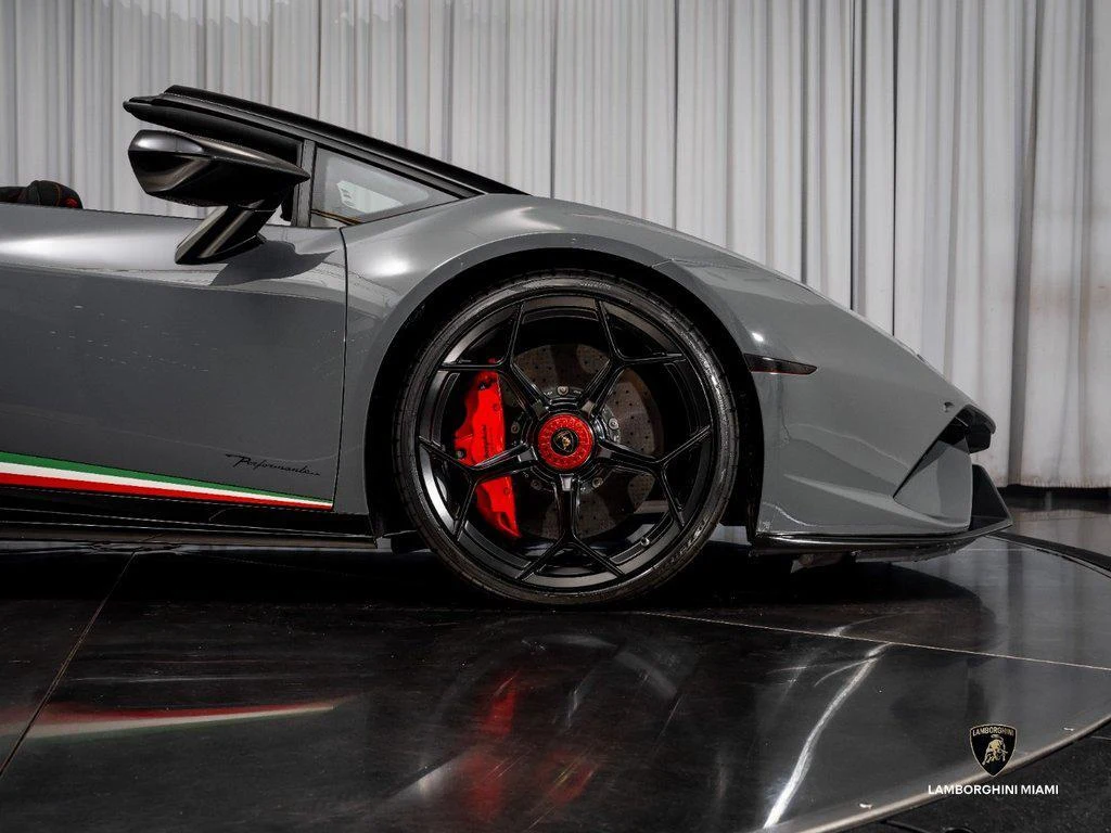 2018 Lamborghini Huracán Performante Spyder, 15/30