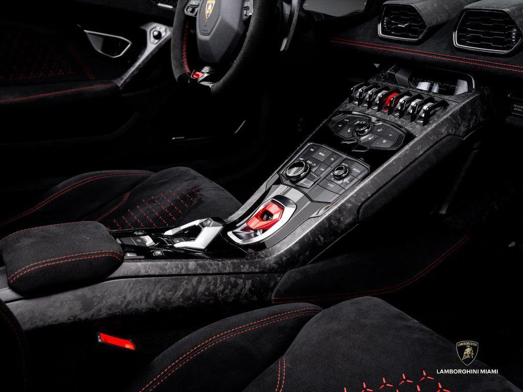 2018 Lamborghini Huracán Performante Spyder, 27/30