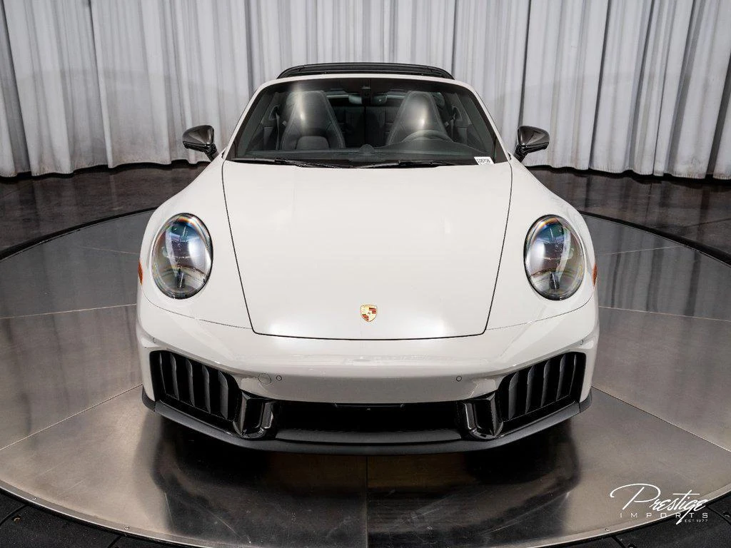 2025 Porsche 911 (992) Targa 4 GTS, 4/30