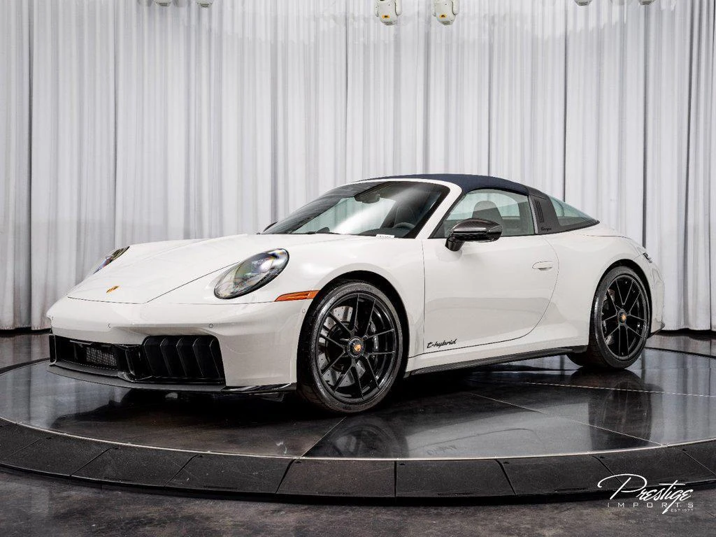 2025 Porsche 911 (992) Targa 4 GTS, 5/30
