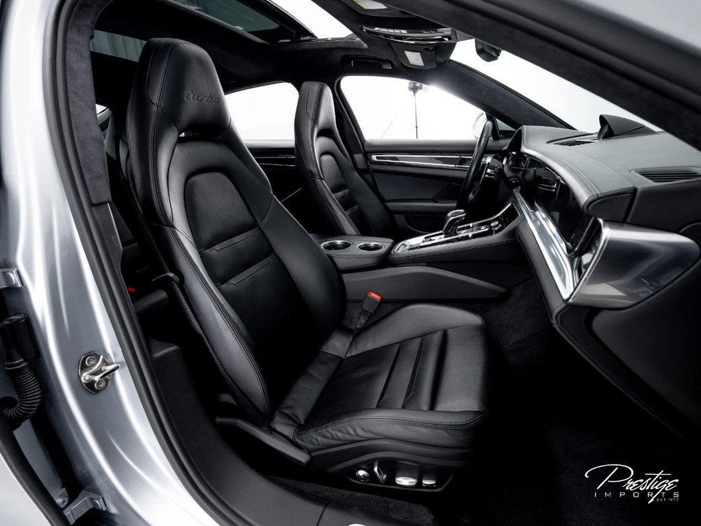 2017 Porsche Panamera Turbo, 20/30