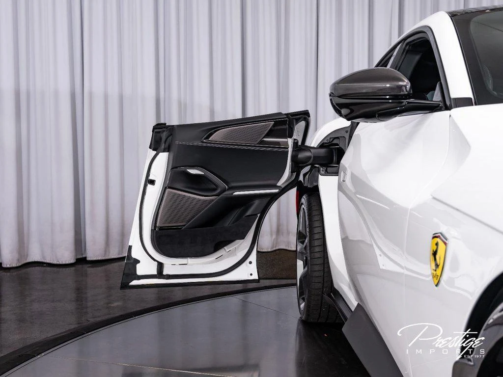 2024 Ferrari Purosangue, 27/30