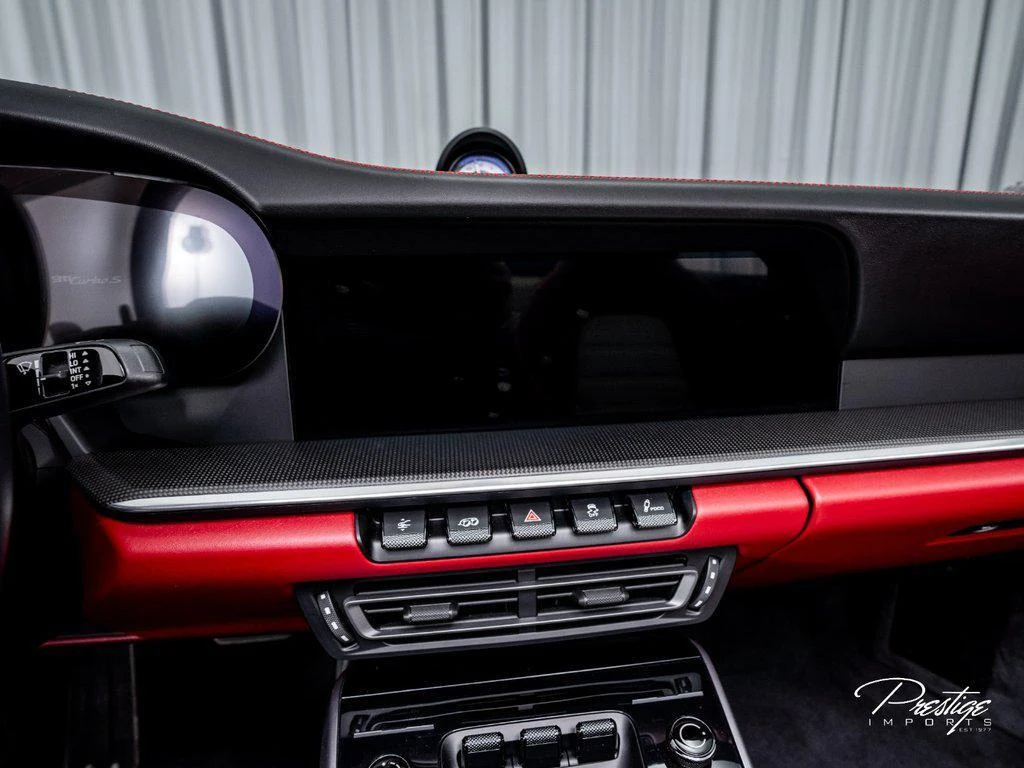 2022 Porsche 911 (992.1) Turbo S Cabriolet, 20/30