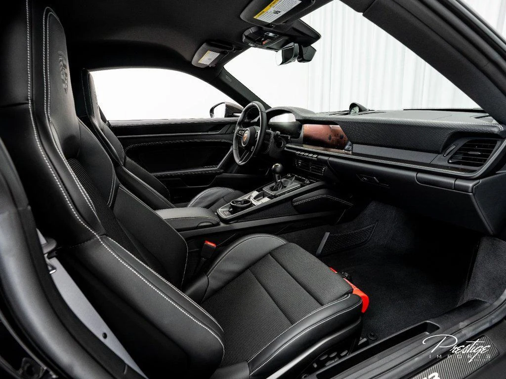 2026 Porsche 911 (992.2) GT3 Touring, 25/30