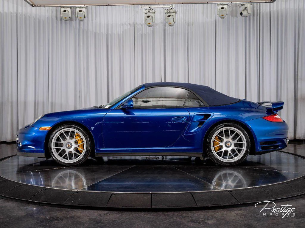 2011 Porsche 911 (997.2) Turbo S Cabriolet, 5/30