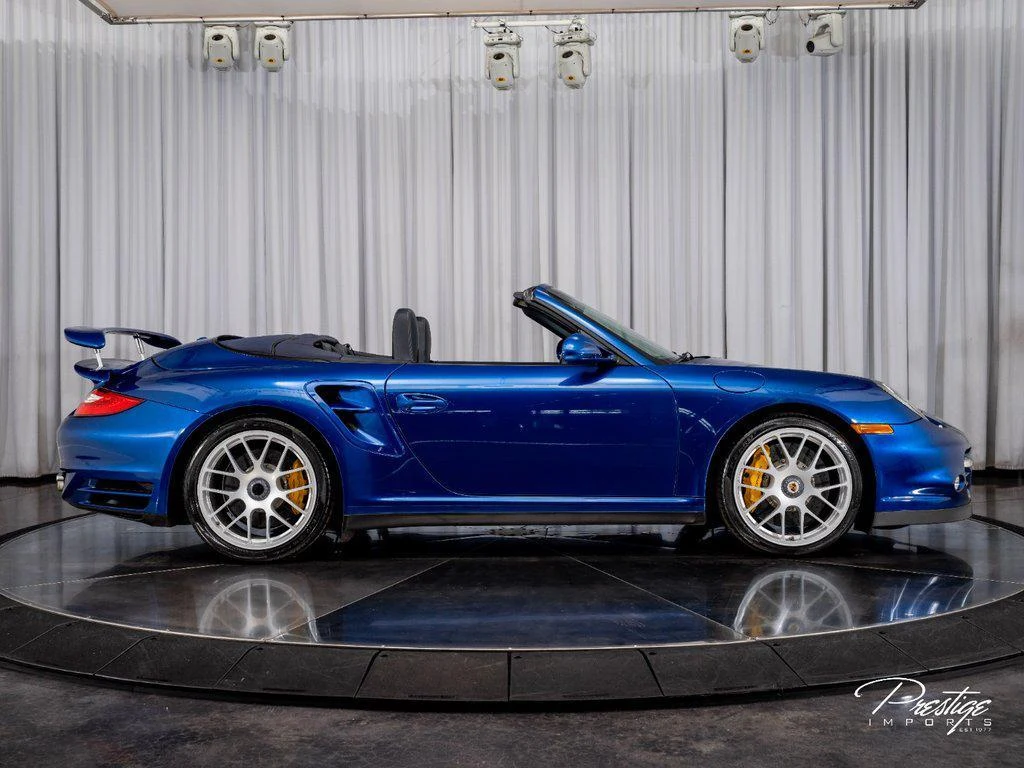 2011 Porsche 911 (997.2) Turbo S Cabriolet, 13/30