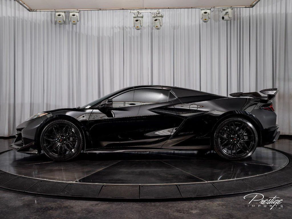 2025 Chevrolet Corvette Z06 3LZ Convertible (C8), 6/30