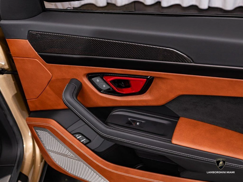 2024 Lamborghini Urus S, 21/30