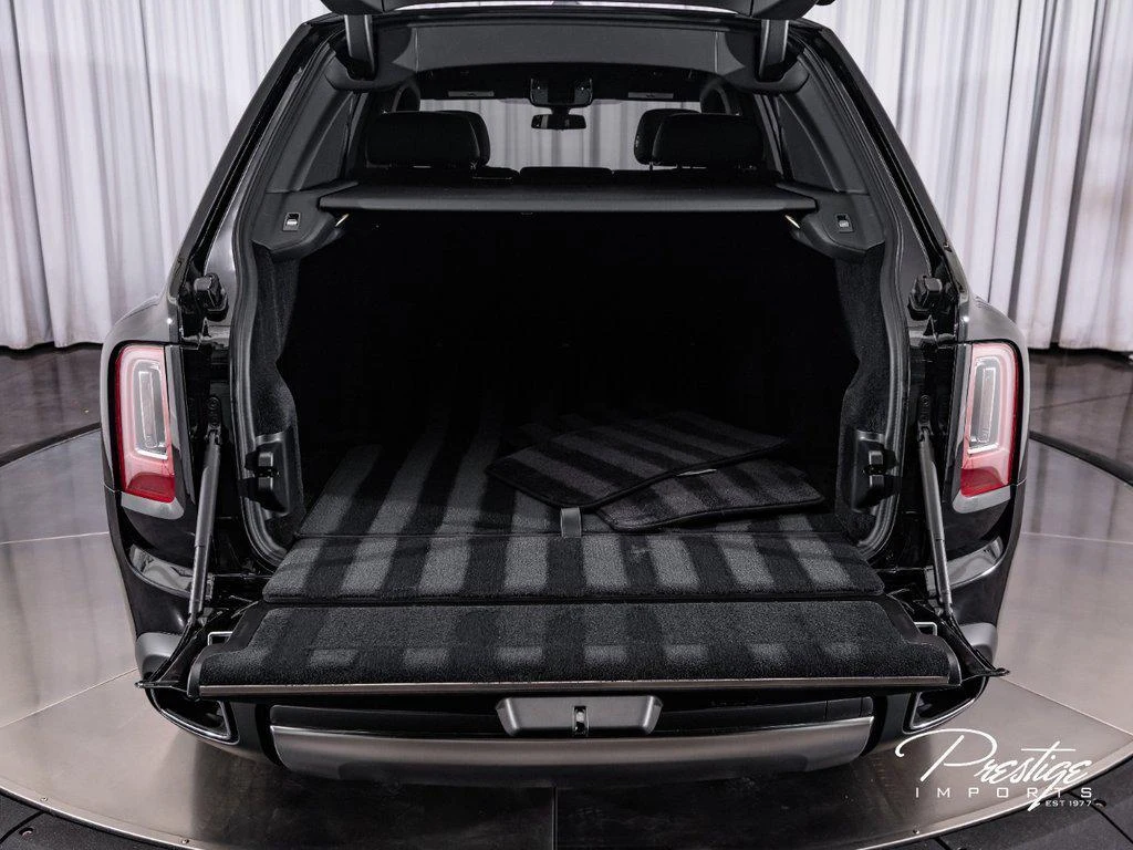 2023 Rolls-Royce Cullinan, 8/30