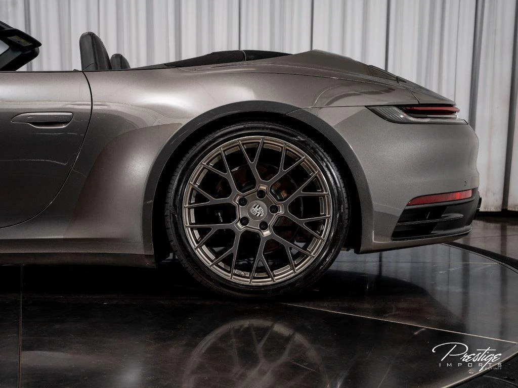 2020 Porsche 911 (992.1) Carrera 4S Cabriolet, 8/30