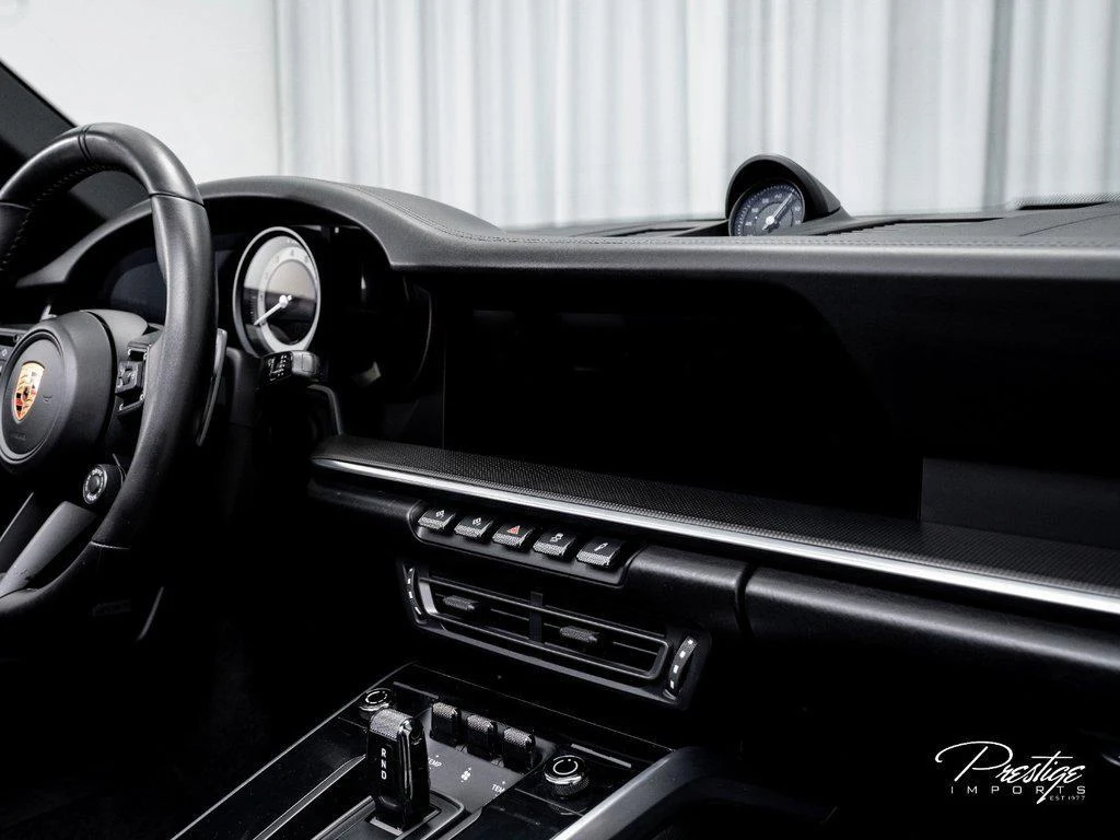2020 Porsche 911 (992.1) Carrera 4S Cabriolet, 26/30