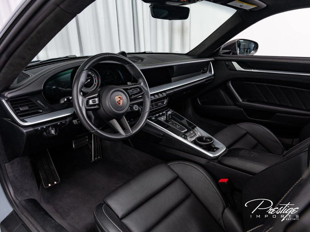 2025 Porsche 911 (992.1) Turbo S, 19/30
