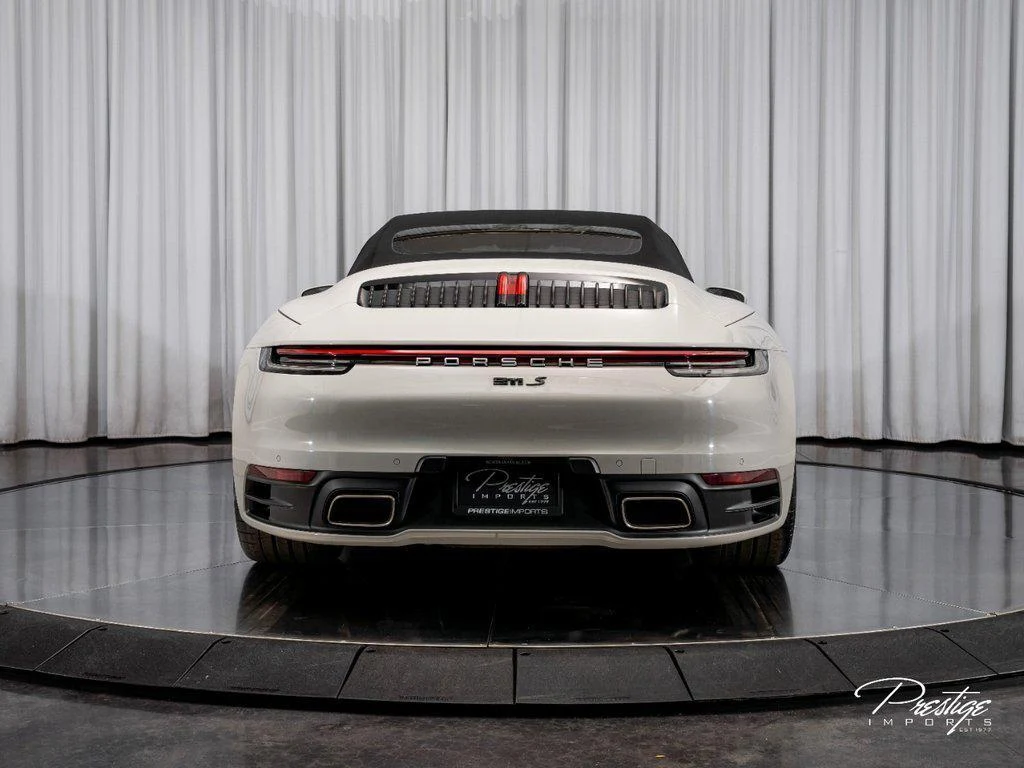 2021 Porsche 911 (992.1) Carrera 4 Cabriolet, 9/30