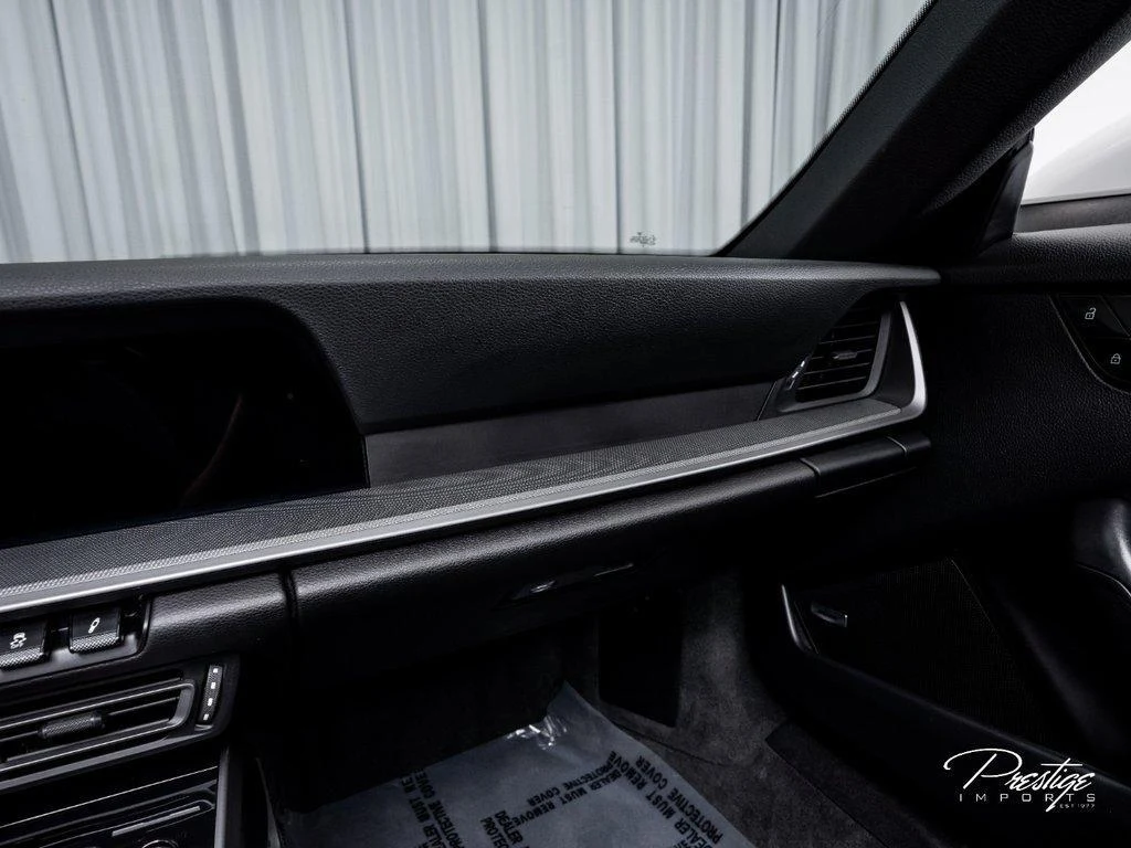 2021 Porsche 911 (992.1) Carrera 4 Cabriolet, 21/30