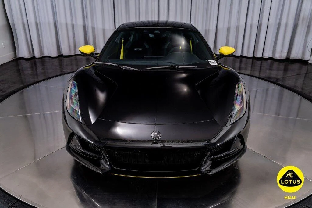 2026 Lotus Emira V6 SE Racing Line, 3/30