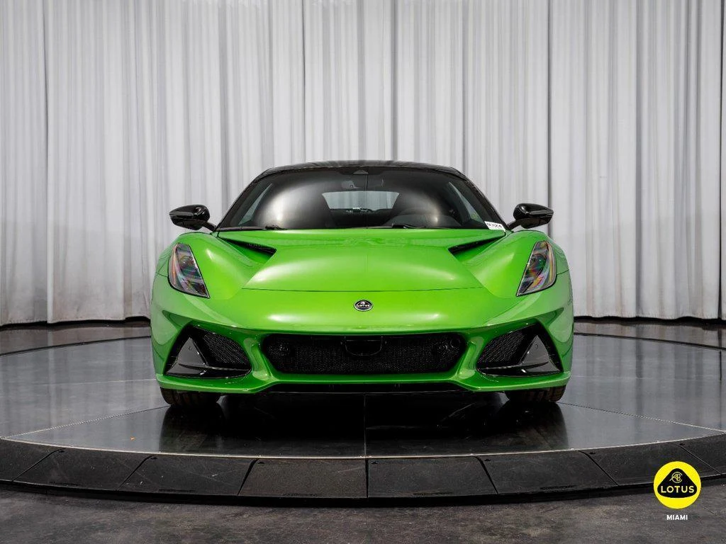 2026 Lotus Emira V6 SE, 3/30