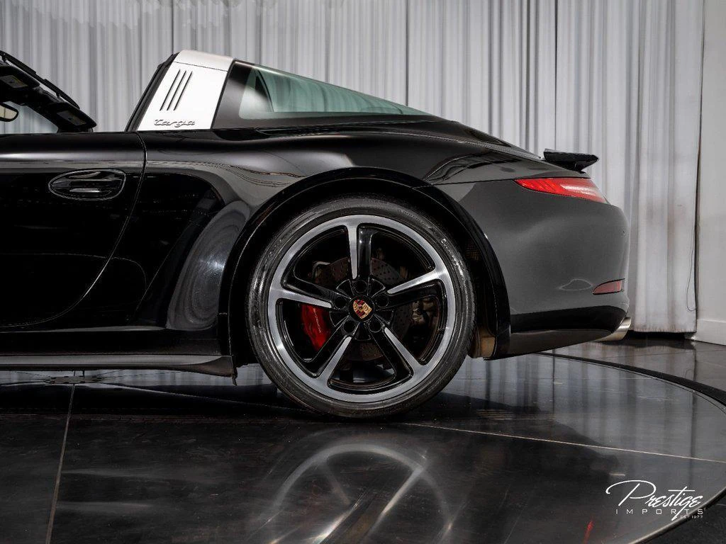 2015 Porsche 911 (991.1) Targa 4S, 7/30