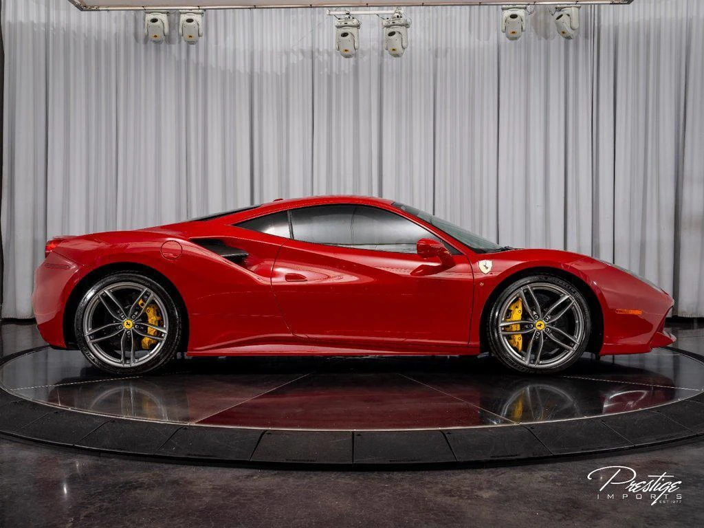 2018 Ferrari 488 GTB, 11/30