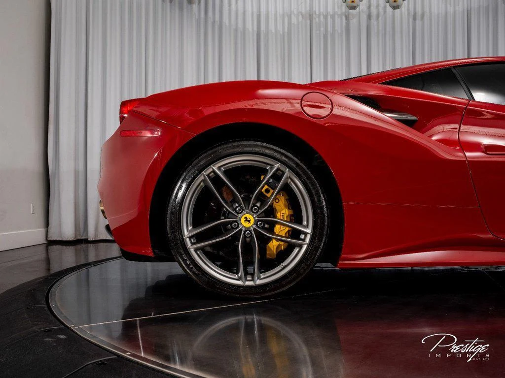 2018 Ferrari 488 GTB, 12/30