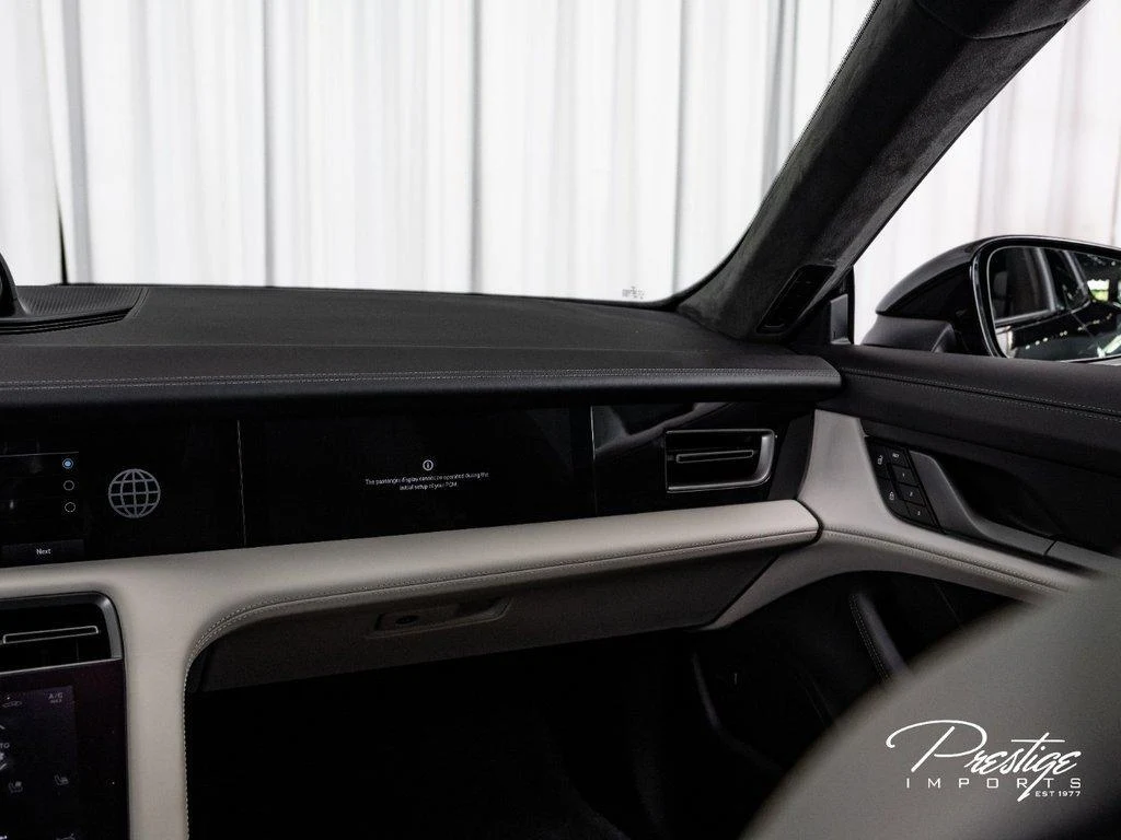 2023 Porsche Taycan Turbo Cross Turismo, 19/30