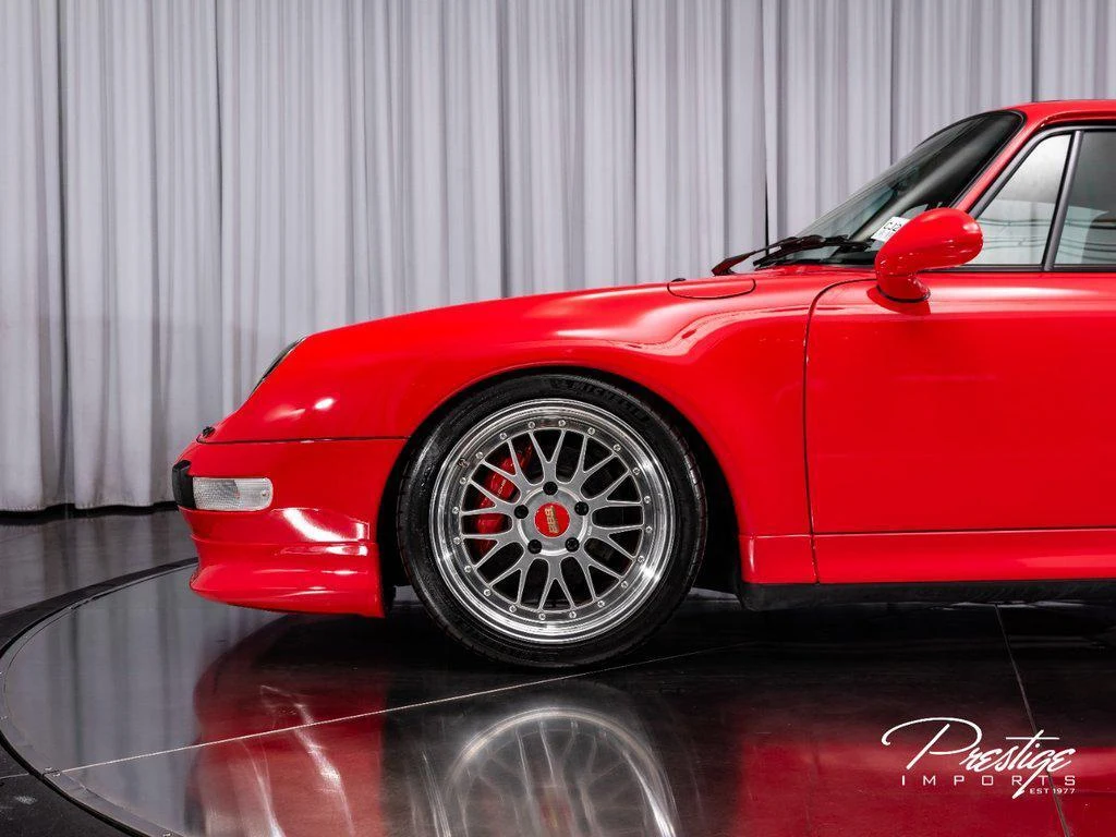 1998 Porsche 911 (993) Carrera S, 5/30