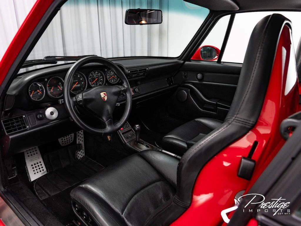 1998 Porsche 911 (993) Carrera S, 20/30
