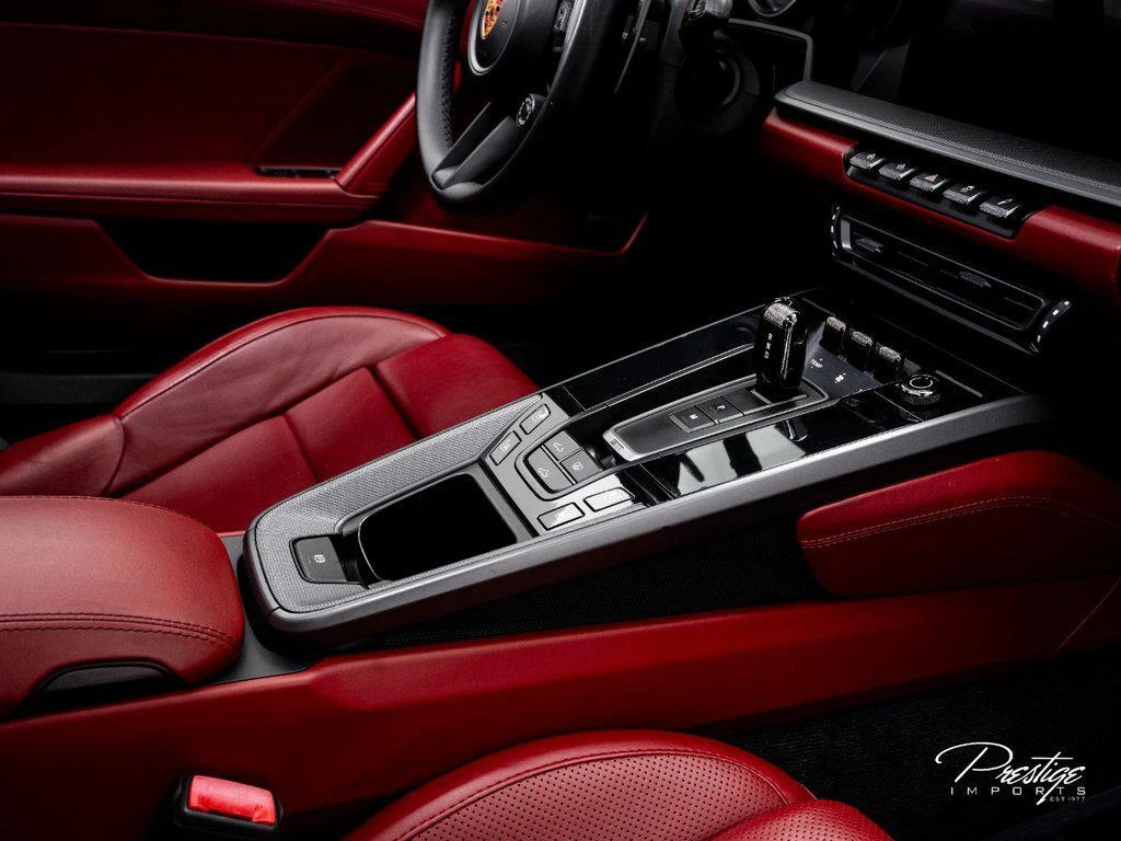 2020 Porsche 911 (992.1) Carrera S, 27/30