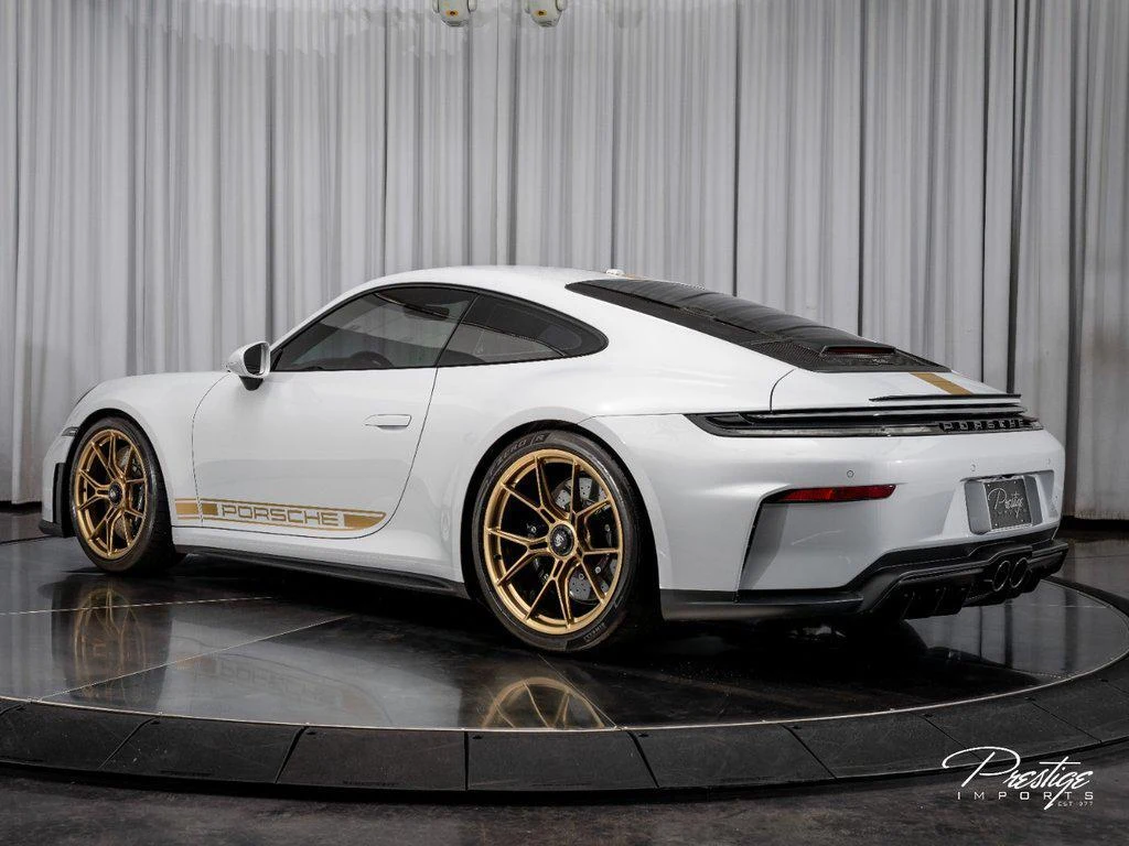2026 Porsche 911 (992.2) GT3 Touring, 6/30