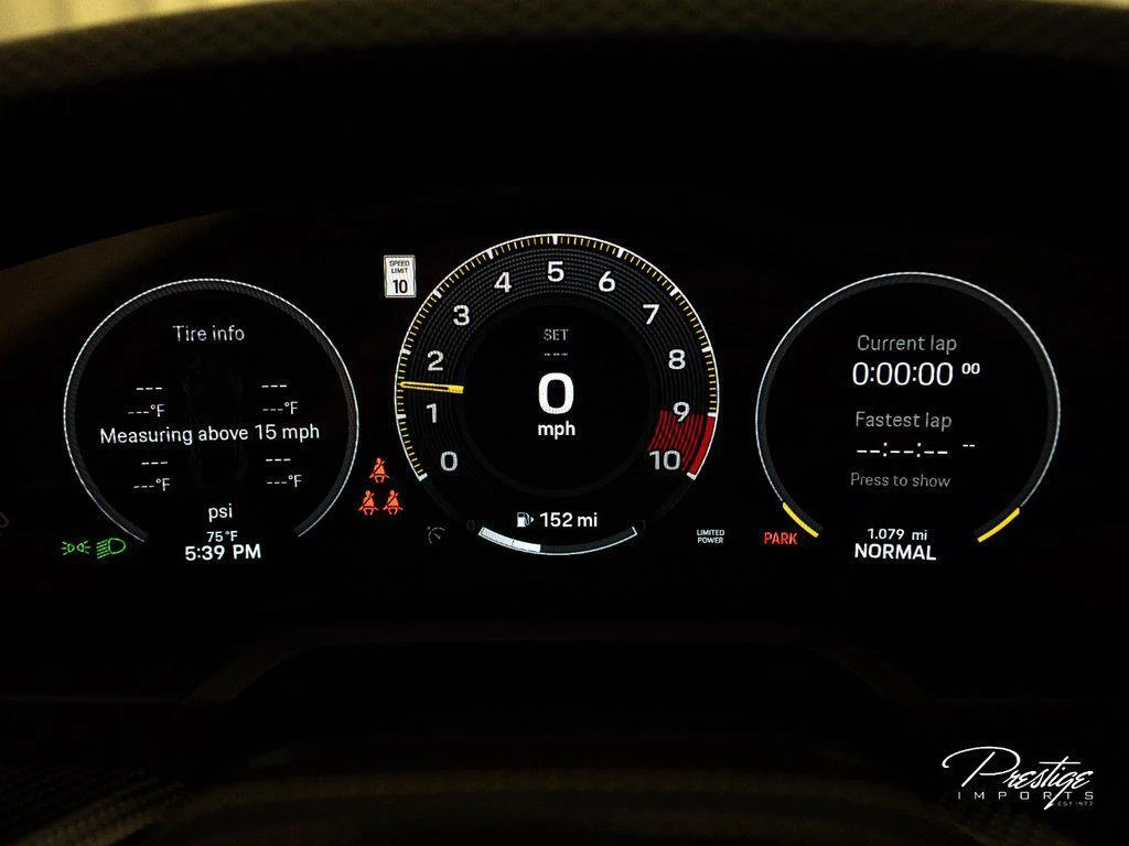 2026 Porsche 911 (992.2) GT3 Touring, 28/30