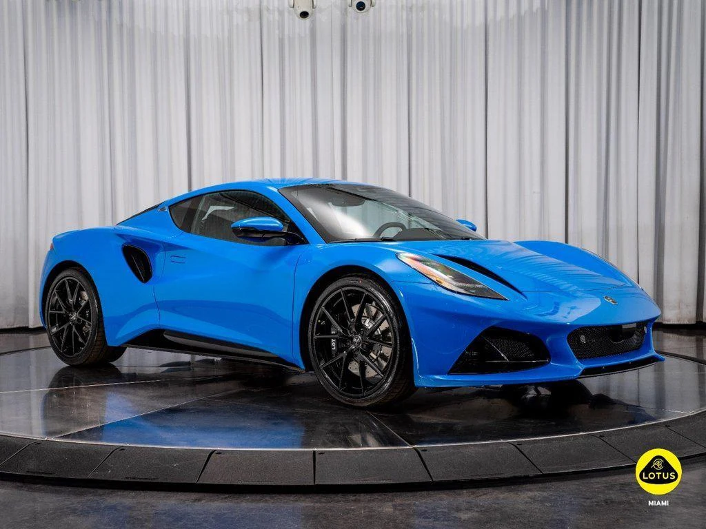 2026 Lotus Emira Turbo SE, 2/30