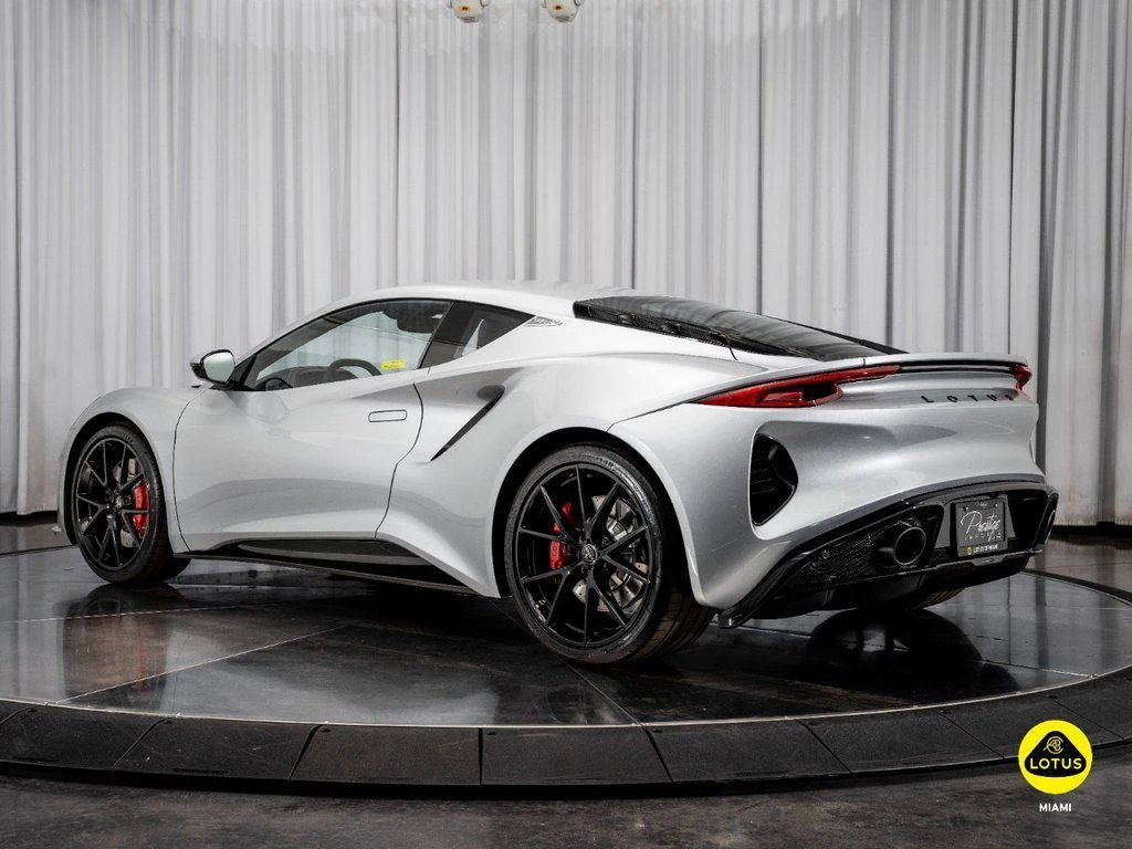 2026 Lotus Emira Turbo SE, 6/30