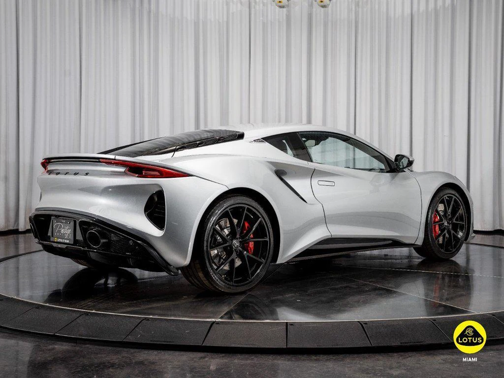 2026 Lotus Emira Turbo SE, 10/30